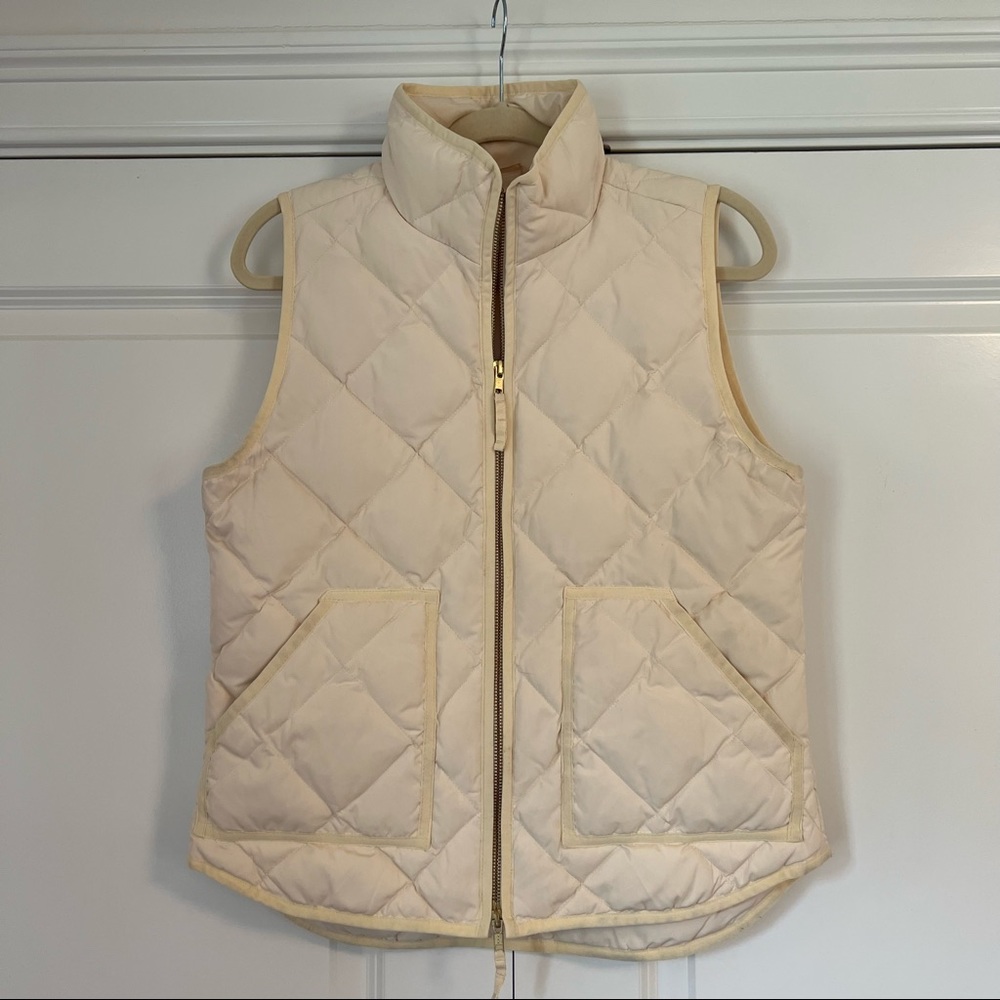 J Crew Mercantile quilted ivory vest